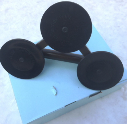 Вакуумна лапа за стъкло метална тройка