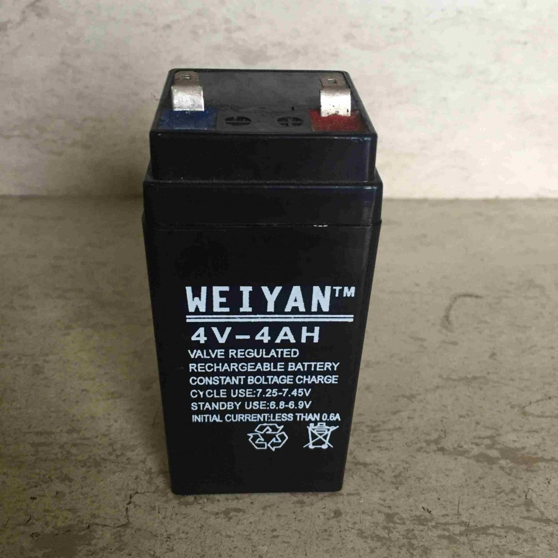 Акумулатор WEIYAN 4v 4Ah