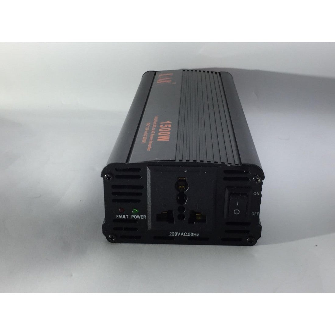 DAK 1500W Инвертор на напрежение 12V / 24V - 220V